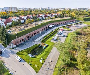 W rosyjskich koszarach powstał klub fitness, bary i biura. Fort VIII