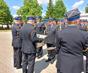 Akty nadania wyższych stopni służbowych odebrało w tym roku 21 strażaków z Komendy Miejskiej PSP w Siedlcach