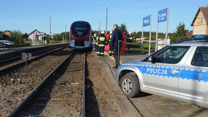 MAKABRA w Pinczynie. 17-latka ZGINĘŁA na torach. DRAMATYCZNY apel policji [ZDJĘCIA]