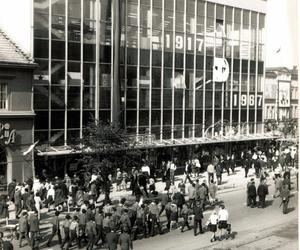 Dom Towarowy „Sezam na archiwalnych zdjęciach