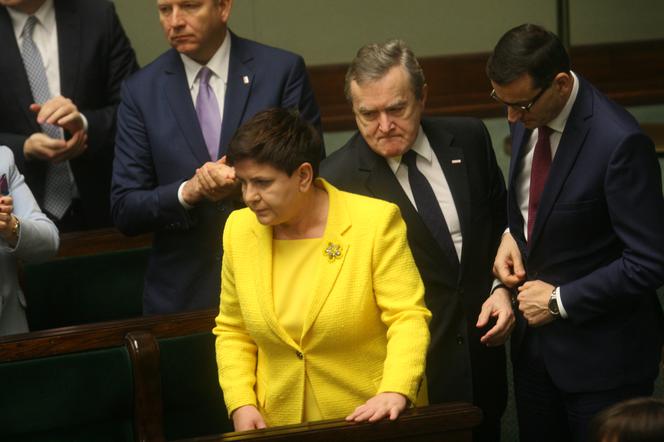 Beata Szydło w żółtej marynarce w Sejmie. Wiemy, dlaczego ją wybrała