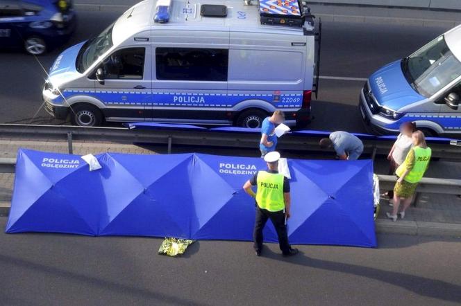 Warszawa. 35-latek zginął na Wawrze! Huknął motocyklem w barierki