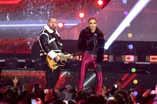 Wzruszający koncert TVP dla powodzian!