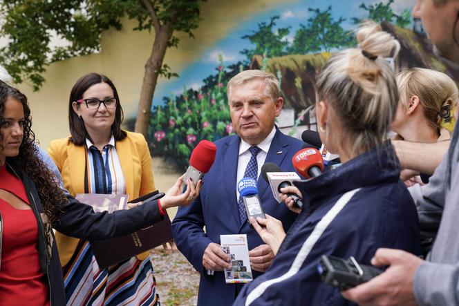 Szlak białostockich murali oficjalnie otwarty. Jest nawet mapka