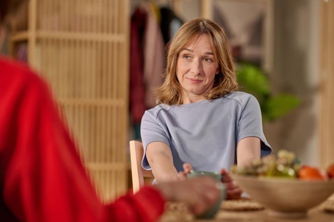 Na Wspólnej odc. 4067. Brygida (Maja Wolska), Iga Przybysz (Lidia Sadowa)