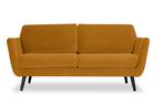 Musztardowa sofa do salonu. Wybraliśmy 10 najmodniejszych modeli!