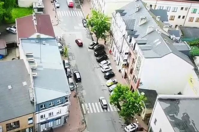 1500 zł mandatu i 15 punktów karnych. Siedlecka policja ukarała kierowców za wyprzedzanie na przejściach dla pieszych