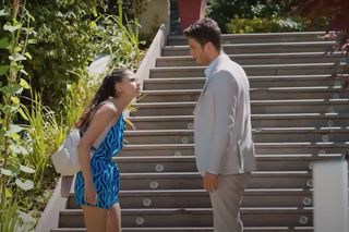 Wszystko zacznie się od tego, że Melodi pokłóci się z Melis o to, jak traktuje Zeynep.