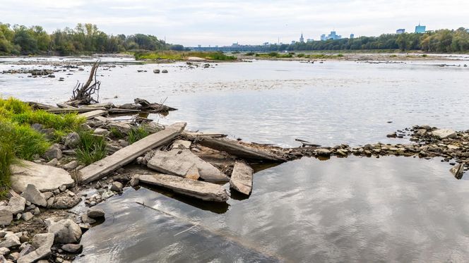 Wisła w Warszawie 27 sierpnia 2025 rano