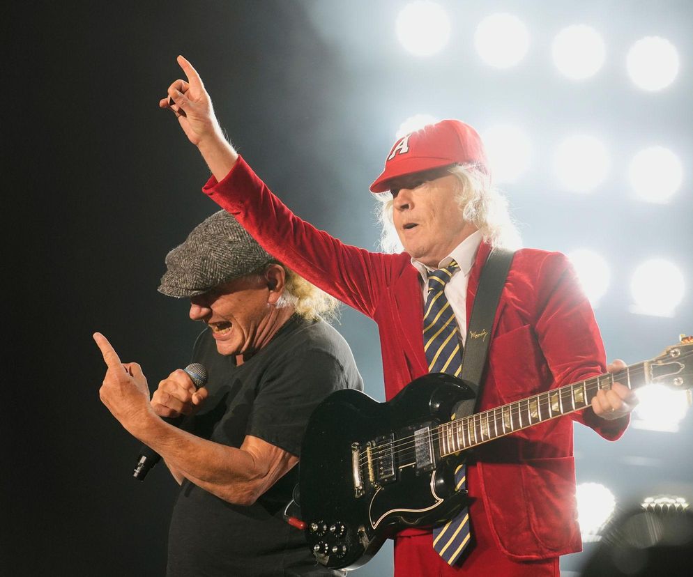 AC/DC na PGE Narodowym w Warszawie. Jak sprawnie dojechać i wrócić z imprezy?