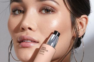 Lekki makijaż na powakacyjny powrót do pracy