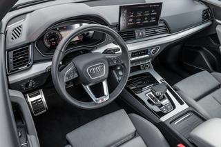 Audi Q5 druga generacja wnętrze po liftingu
