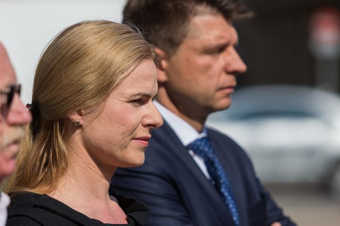 Dawno niewidziany Ryszard Petru z żoną Joanną na salonach