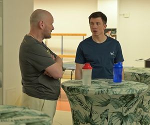 Pierwsza miłość, odcinek 3977: Iwo (Redbad Klynstra), Alan (Alan Andersz)