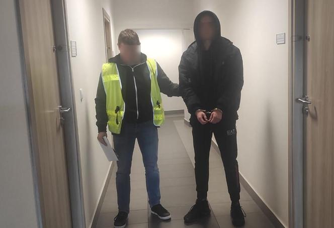 Skatowali i okradli studenta. Policja namierzyła i zatrzymała 3 oprawców