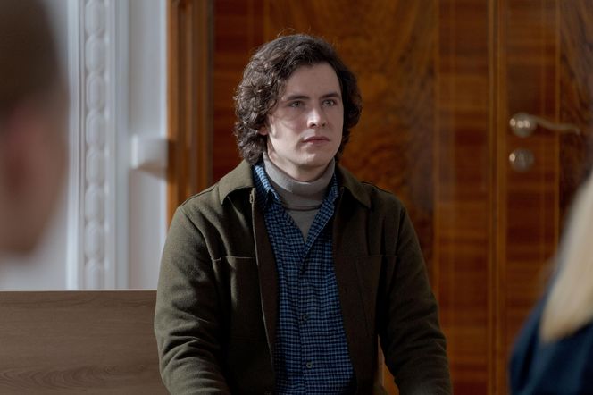 Przyjaciółki 25 sezon, odc. 302. Kacper Wasilewski (Jan Wieteska)