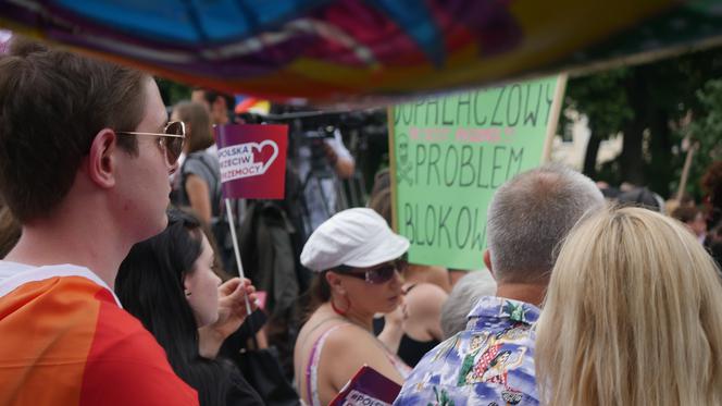 Protest przeciw przemocy w Białymstoku