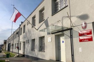 Próba ucieczki z aresztu w Lublinie. Osadzeni przepiłowali kraty i wyszli na dach