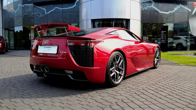 Lexus LFA
