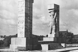 Tak zmieniały się olsztyńskie szubienice przez lata. Monument wzbudza skrajne emocje