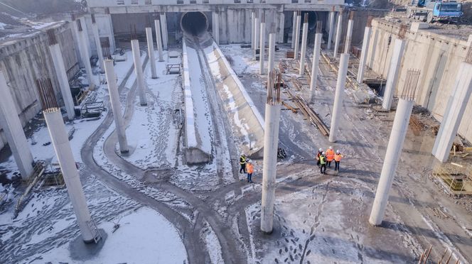 Budowa tunelu w Łodzi - przystanek Polesie