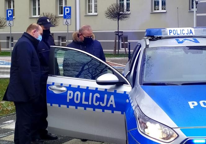 Trzy nowe radiowozy w podlaskiej policji. Trafiły do Białegostoku, Bielska Podlaskiego i Kolna [ZDJĘCIA]