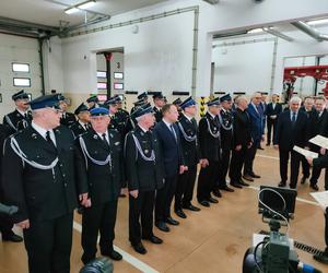 Łomża. Strażacy ochotnicy dostali promesy na zakup wozów strażackich