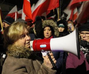 Maciej Wąsik pojawił się w oknie aresztu