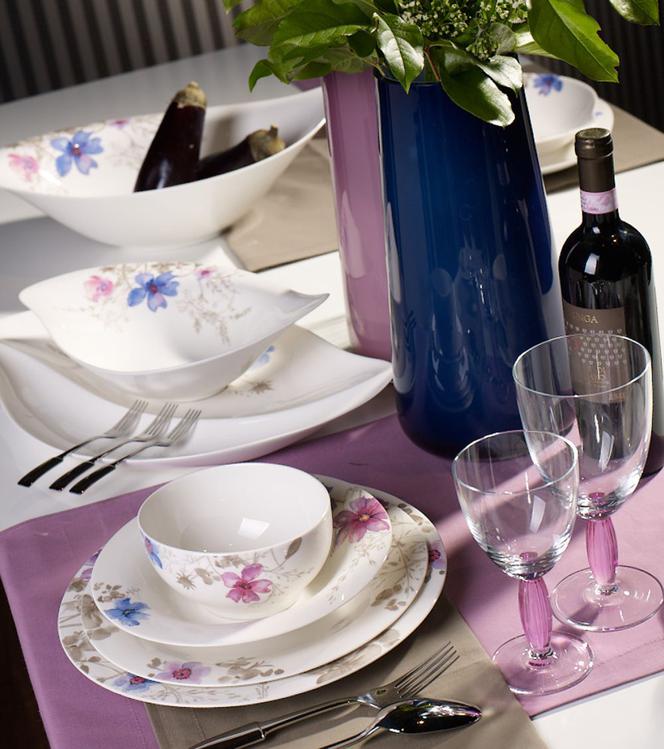 dekoracja stołu - fiolet