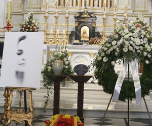 Poruszające słowa księdza na pogrzebie Joanny Kołaczkowskiej. Duchowny zwrócił się do jej siostry
