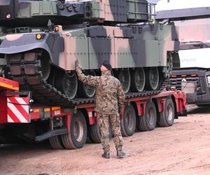 Do jednostki w Braniewie przywieziono czołgi K2 Black Panther. „Historyczna chwila” [ZDJĘCIA]