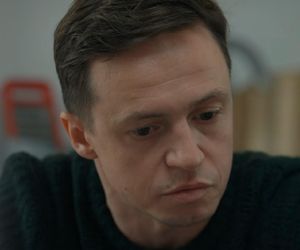 Barwy szczęścia, odcinek 3193. Błażej (Piotr Ligienza)