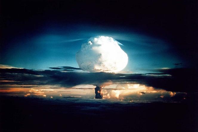 bomba wodorowa, broń jądrowa