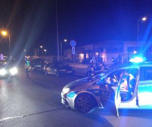 Nocna obława policji koło Torunia. Nielegalne wyścigi samochodowe w tle