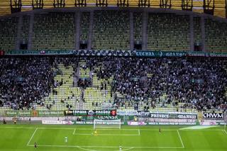 Policja zatrzymała 36 kiboli po ubiegłorocznym meczu Lechii Gdańsk. Ogromna akcja służb na Pomorzu