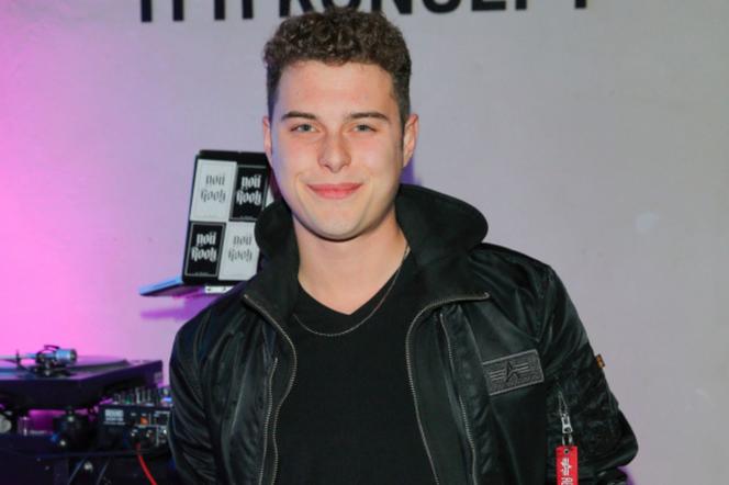 Adam Zdrójkowski przyłapany z gwiazdą Pierwszej Miłości. Co ich łączy?