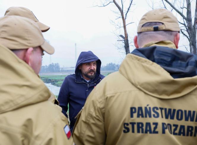 Trwają przygotowania na wielką wodę w Odolanowie. Niż genuański może przynieść powódź i podtopienia [ZDJĘCIA]