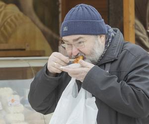 Karol Karski na zakupach przedświątecznych