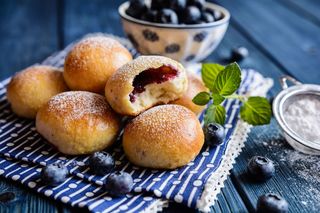 Keto jagodzianki. Tak samo pyszne jak tradycyjne, a mniej kaloryczne