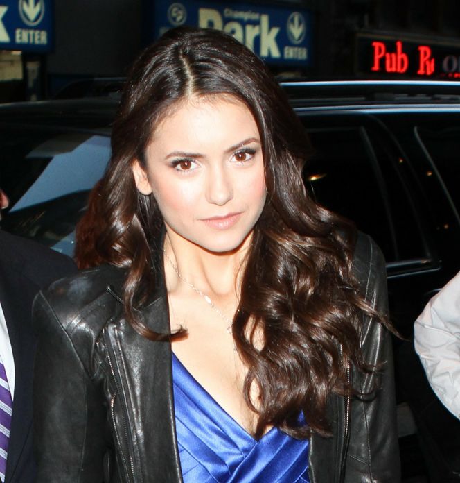 Nina Dobrev była gwiazdą "Pamiętników wampirów". Jak dziś wygląda serialowa Elena?