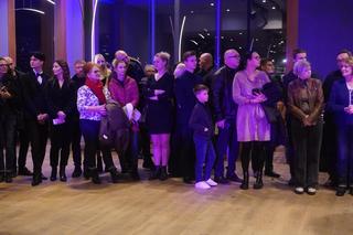 Studniówka III Liceum Ogólnokształcącego w Olsztynie. Tak maturzyści zatańczyli poloneza!