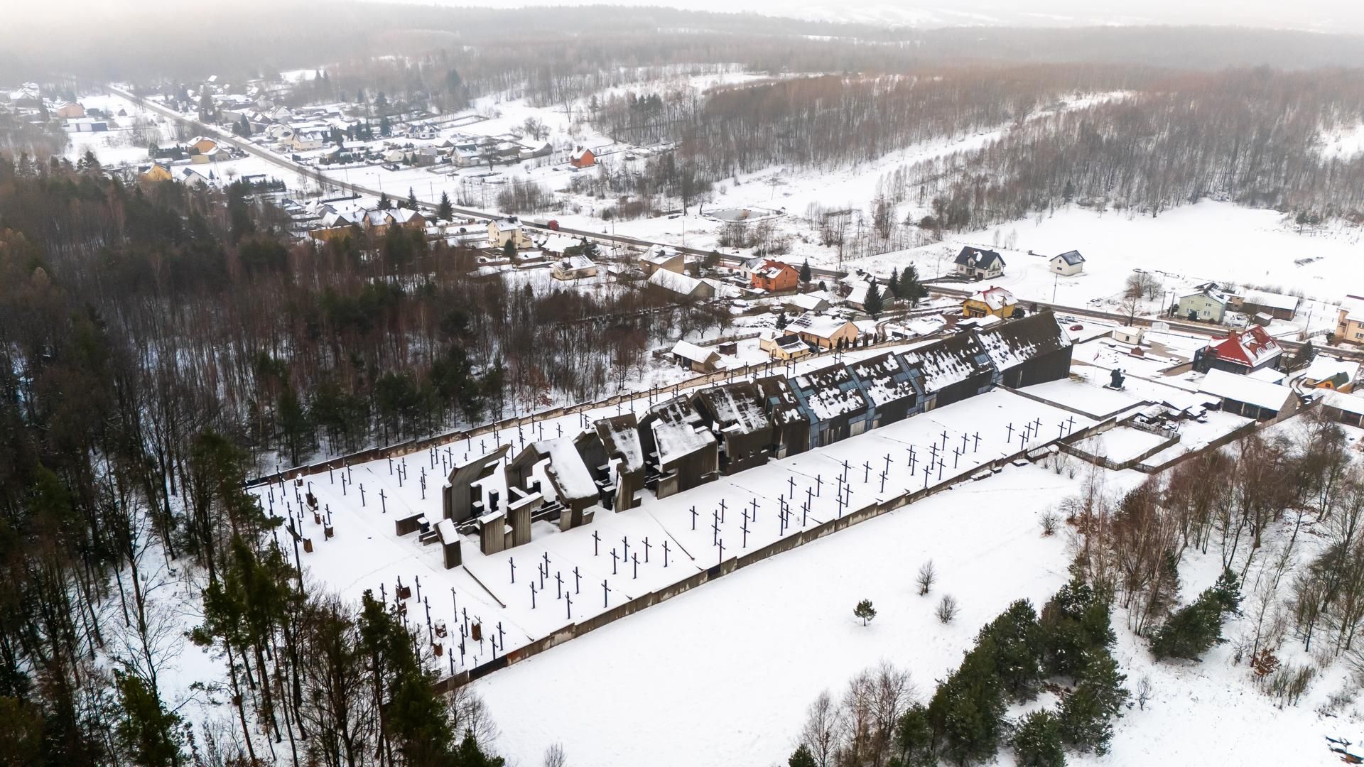 Mauzoleum Martyrologii Wsi Polskich w Michniowie