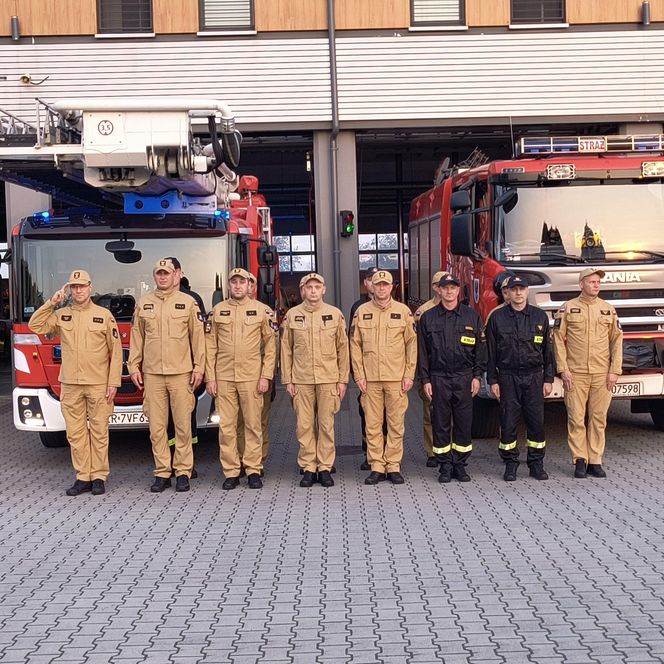 Hołd małopolskich strażaków dla zmarłego kolegi