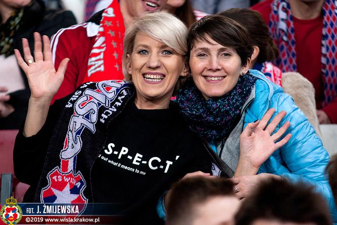 Tak bawili się kibice Wisły Kraków na Derbach Krakowa!
