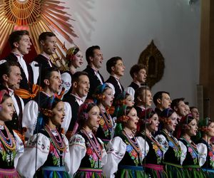 Występ zespołu Mazowsze w Starachowicach