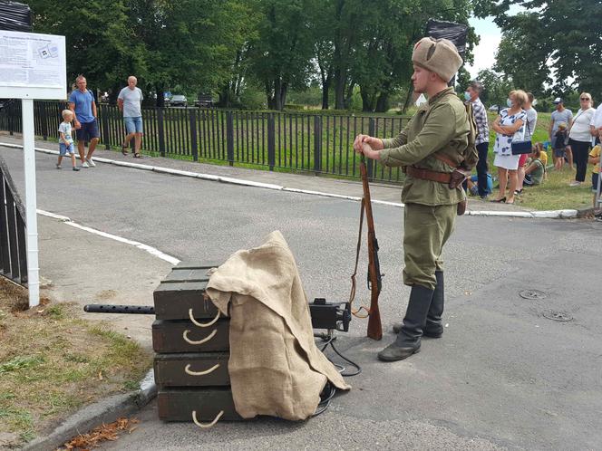 VIII Piknik Militarny przy zamku SIMP w Rydzynie