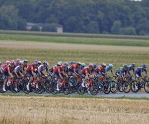 Potężna kraksa na mecie 5. etapu Tour de Pologne. Fatalne sceny na mecie, jest nagranie