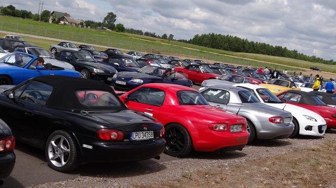 Mazda MX-5 - zlot 2014 fanów w Polsce na torze Jastrząb