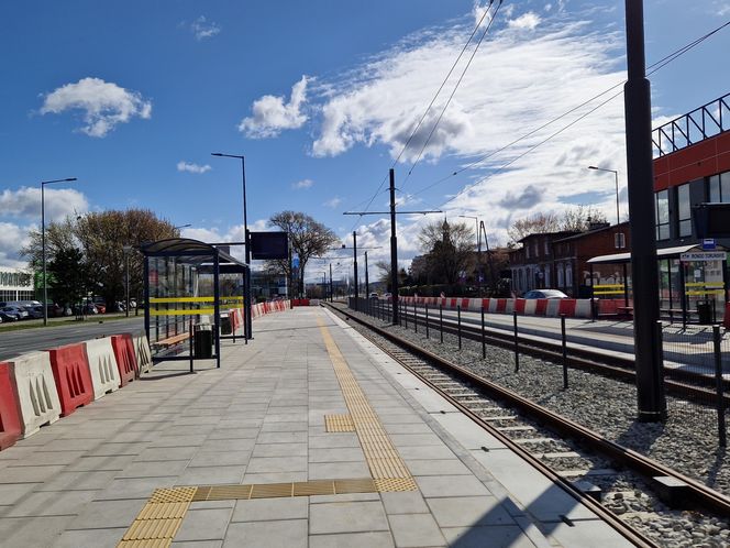 Tramwaje wróciły na Toruńską! Modernizacja torowiska zakończona przed terminem