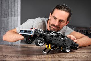 Dodge Charger z filmu Fast And Furious / zestaw LEGO Technic